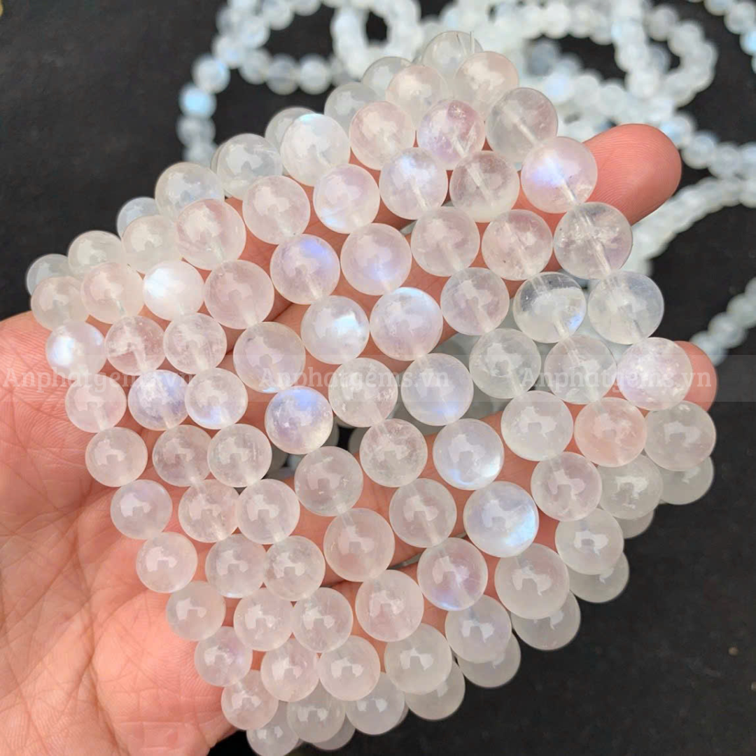 Mệnh kim hợp với loại đá quý nào?