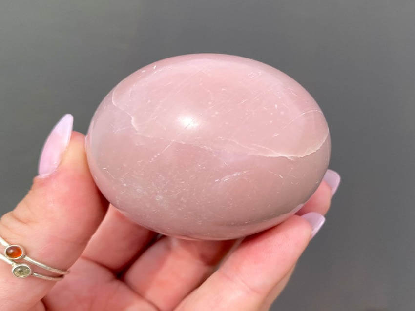 Những loại đá quý màu hồng phổ biến hiện nay