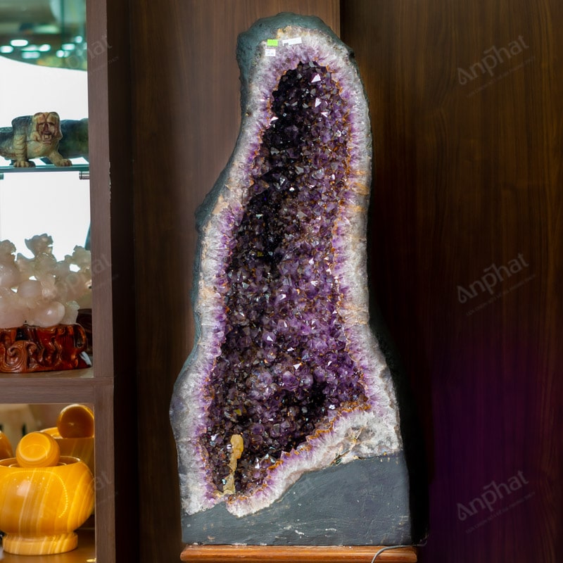 Hốc Thạch Anh Tím 183,5kg tại Anphatgems.vn