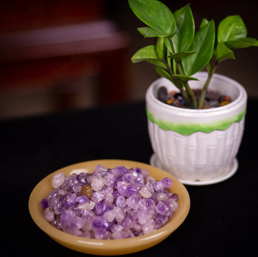 Đá thạch anh tím được sử dụng rộng rãi trong đời sống hàng ngày