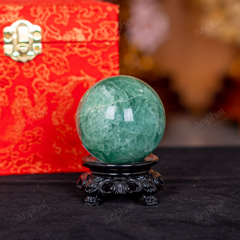 Quả Cầu Fluorite Xanh 4A 0,36kg 011-0136A-0.36