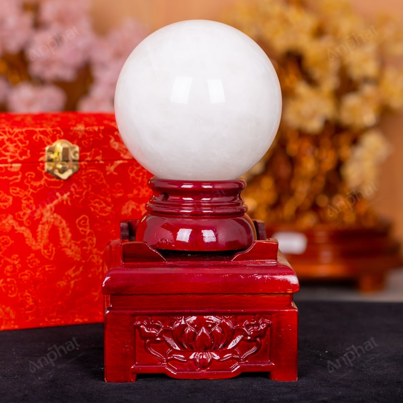 Quả Cầu Thạch Anh Trắng Dừa 2A 2,18kg 011-0882A-2.18