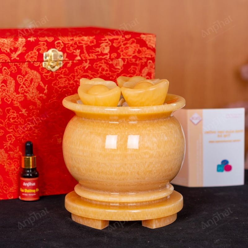 Ngọc Hoàng Long tăng vượng khí, thúc đẩy sự nghiệp và thu hút quý nhân