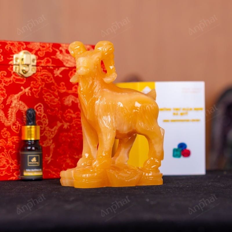 Tượng Dê Đá Ngọc Hoàng Long