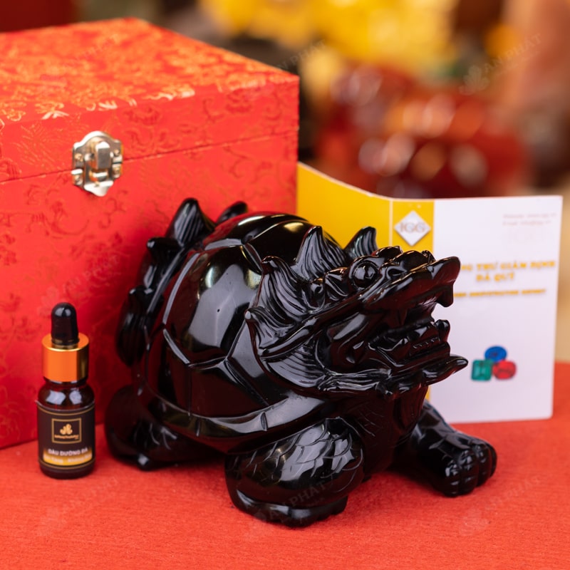 Vật phẩm phong thủy từ đá Obsidian mang lại bình an, xua đuổi tà khí và tăng sự tự tin
