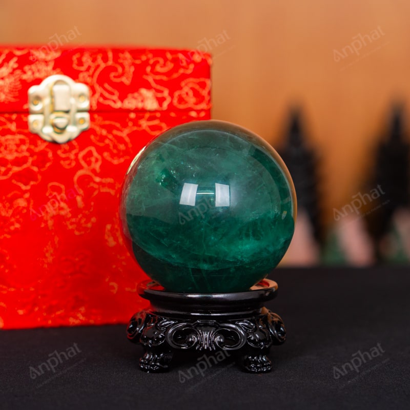 Quả Cầu Fluorite Xanh 6A 0,65kg 011-0136A-0,65