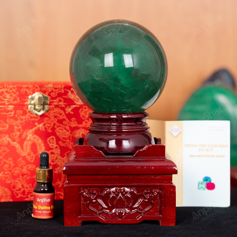 Quả Cầu Fluorite Xanh 6A 2,76kg 011-0136A-2,76