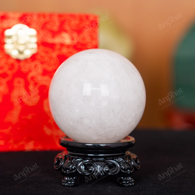 Quả Cầu Thạch Anh Trắng Dừa 2A 0,55kg 011-0882A-0,55