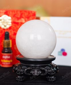 Quả Cầu Thạch Anh Trắng Dừa 2A 0,65kg 011-0882A-0,65