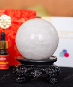 Quả Cầu Thạch Anh Trắng Dừa 2A 0,7kg 011-0882A-0,7