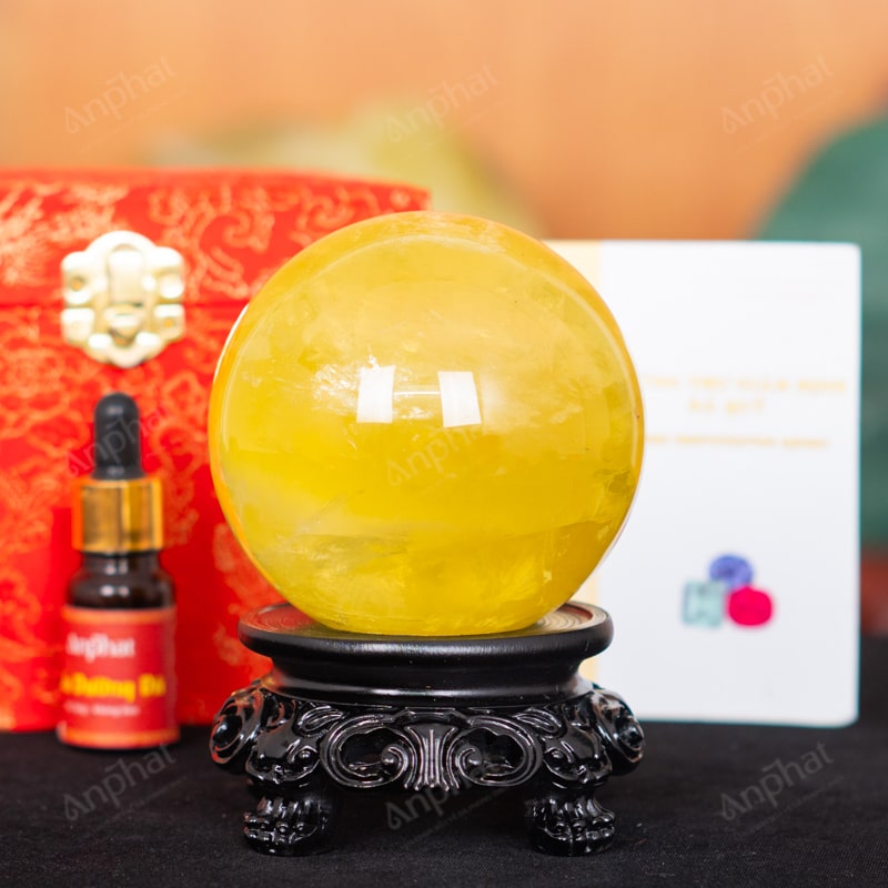 Quả Cầu Thạch Anh Vàng Có Sao 6A 0,97kg 012-0916A-0,97