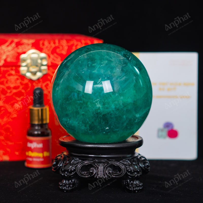 Quả Cầu Fluorite Xanh 5A 1,23kg 011-0135A-1,23