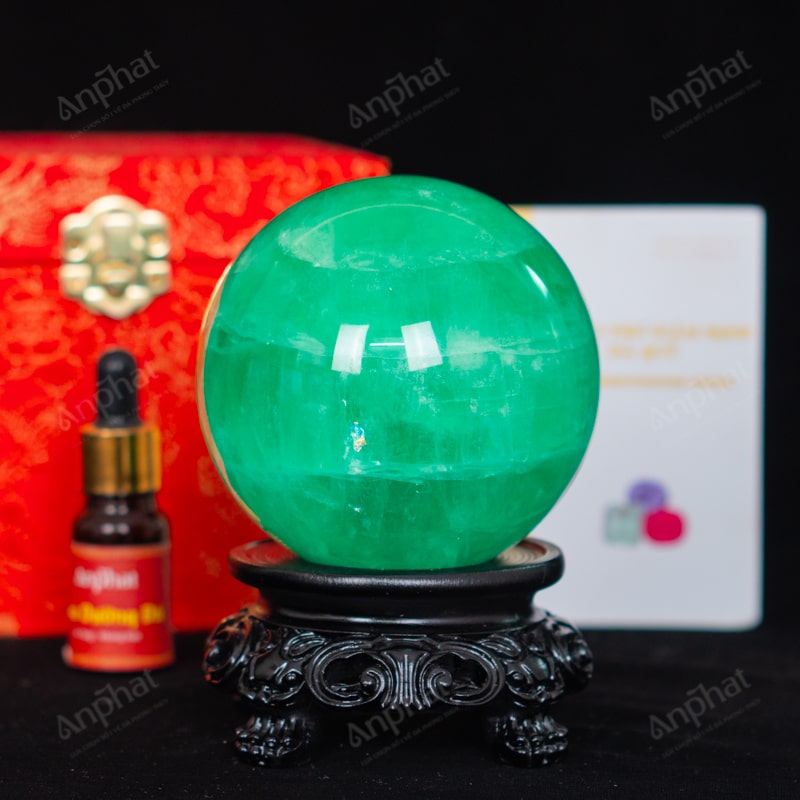 Quả Cầu Fluorite Xanh 5A 1,26kg 011-0135A-1,26