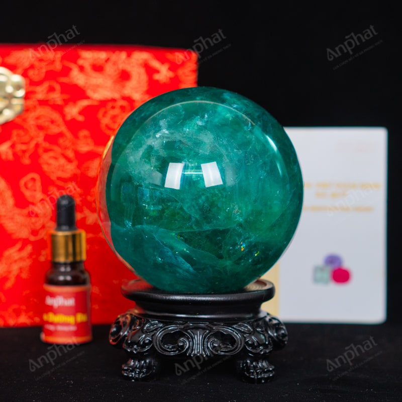 Quả Cầu Fluorite Xanh 5A 1,82kg 011-0135A-1,82