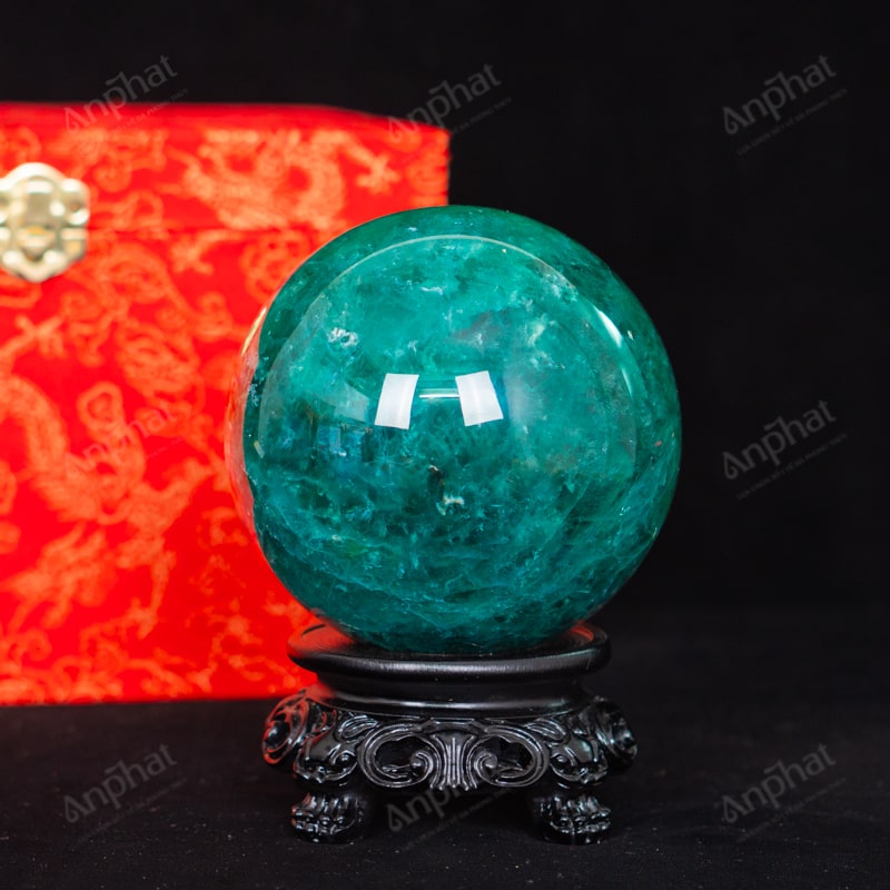 Quả Cầu Fluorite Xanh 5A 2,02kg 011-0135A-2,02