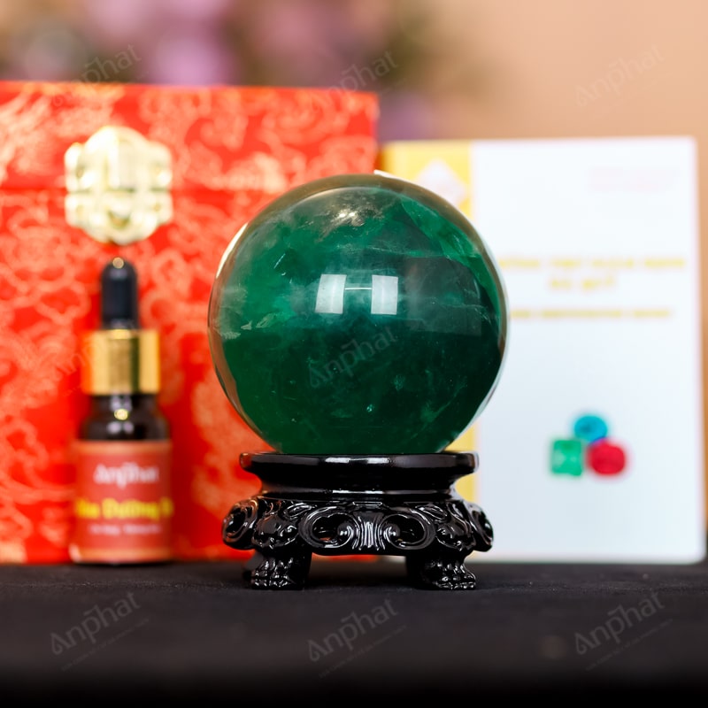 Quả Cầu Fluorite Xanh 6A 0,65kg 011-0136A-0,65