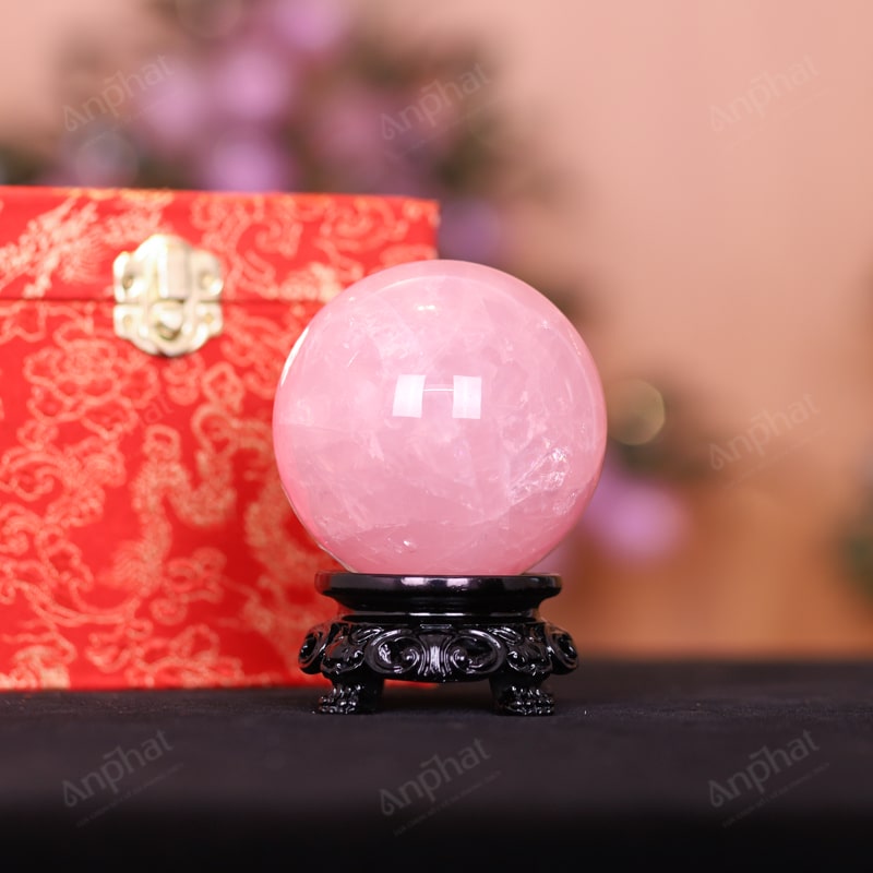 Quả Cầu Thạch Anh Hồng 4A Có Sao 0,67kg 012-0764A-0,67