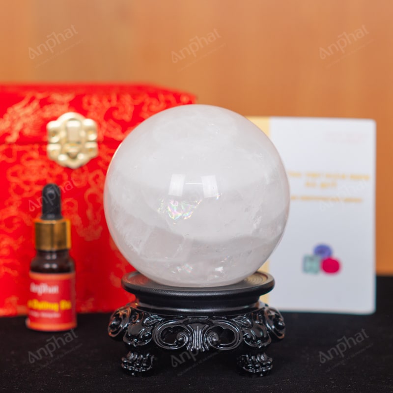 Quả Cầu Thạch Anh Trắng Dừa 2A 1,08kg 011-0882A-1,08