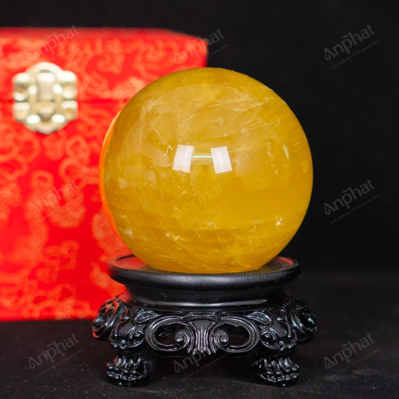 Quả Cầu Thạch Anh Vàng 4A Có Sao 0,8kg 012-0914A-0,8