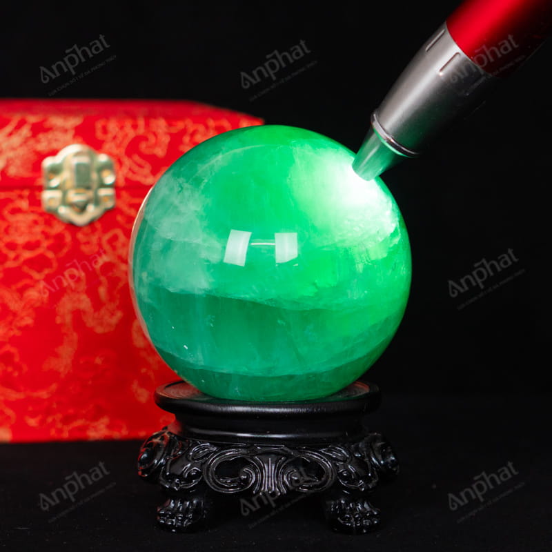 Quả Cầu Fluorite Xanh 5A 1,41kg 011-0135A-1,41