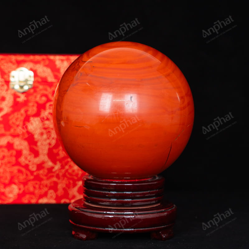 Quả Cầu Ngọc Bích Đỏ 4A 5,13kg 011-0484A-5,13