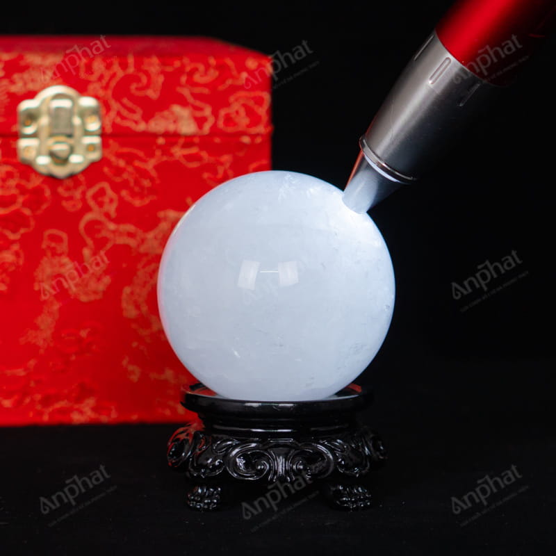 Quả Cầu Thạch Anh Trắng Dừa 2A 0,48kg 011-0882A-0,48