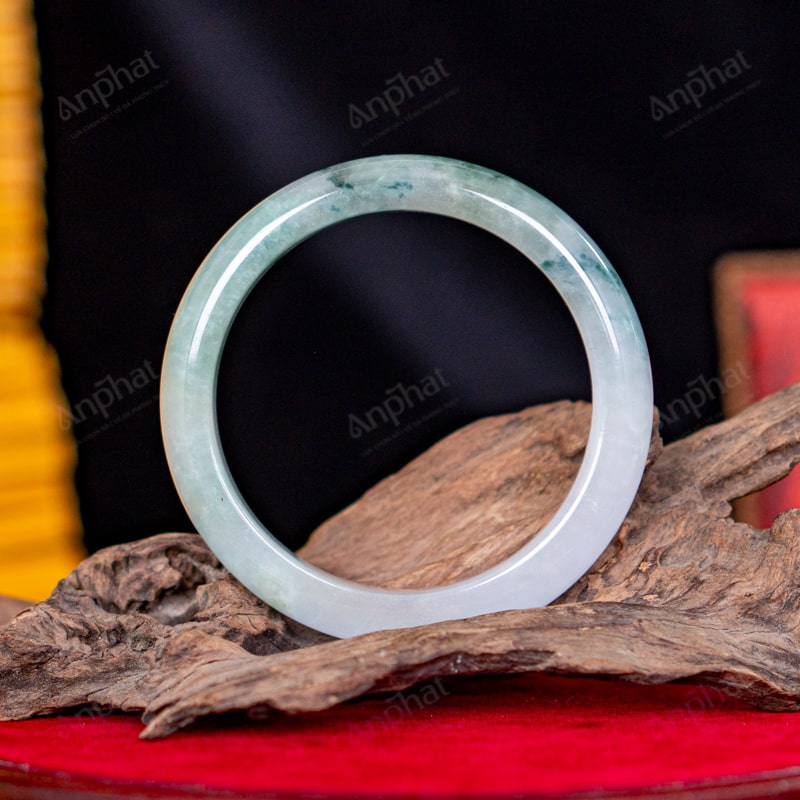 Vòng Tay Bản Liền Ngọc Jade 1B 55 Ly 107-0501B-55