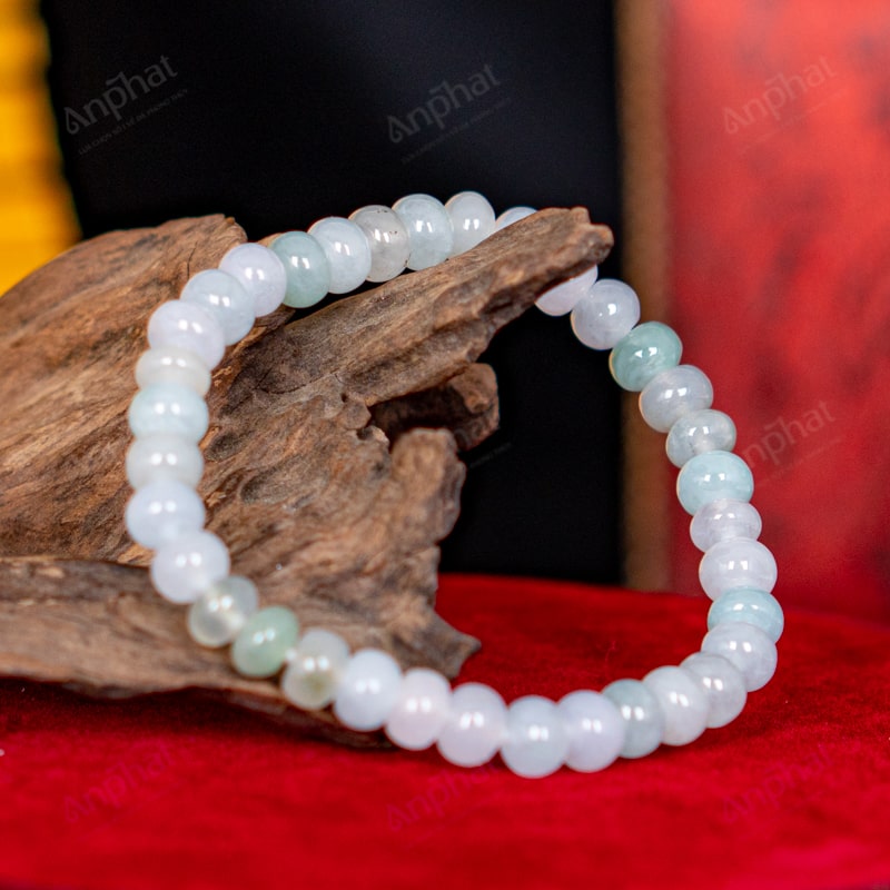 Vòng Tay Ngọc Jade Đa Bảo 6A 7 Ly 079-1476A-7