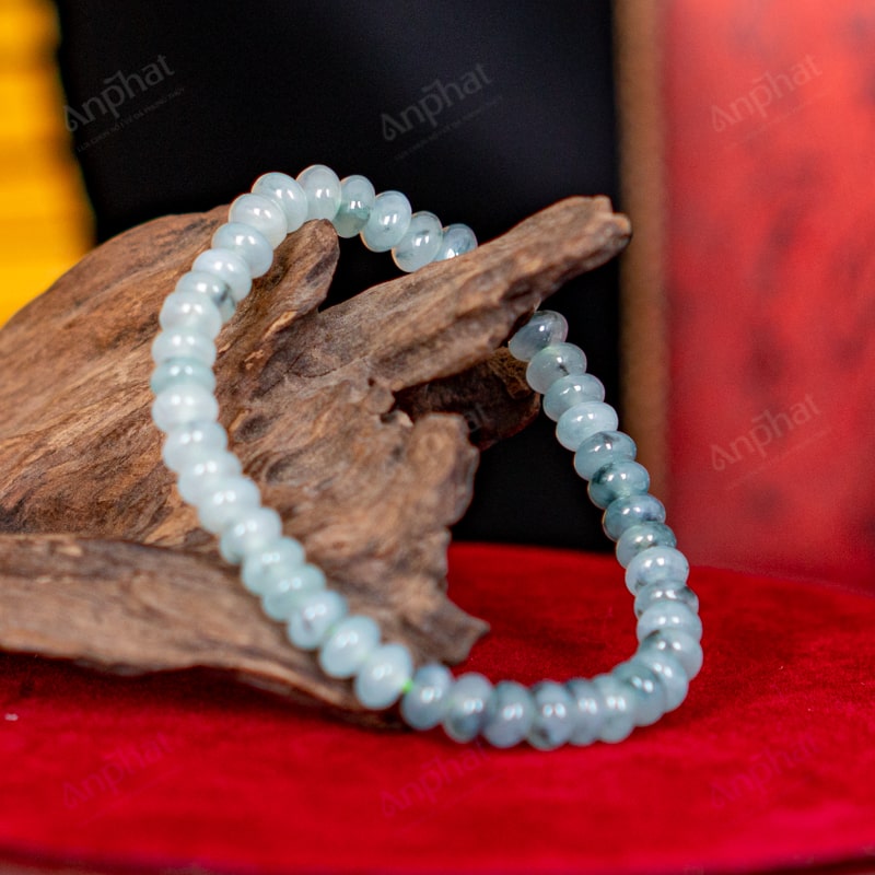 Vòng Tay Ngọc Jade Hoa Bay 5A 6 Ly 079-1485A-6