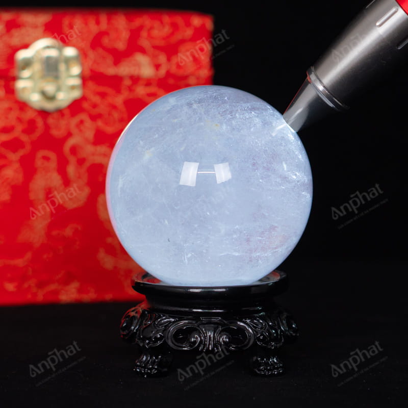 Quả Cầu Thạch Anh Trắng 4A 0,59kg 011-0894A-0,59