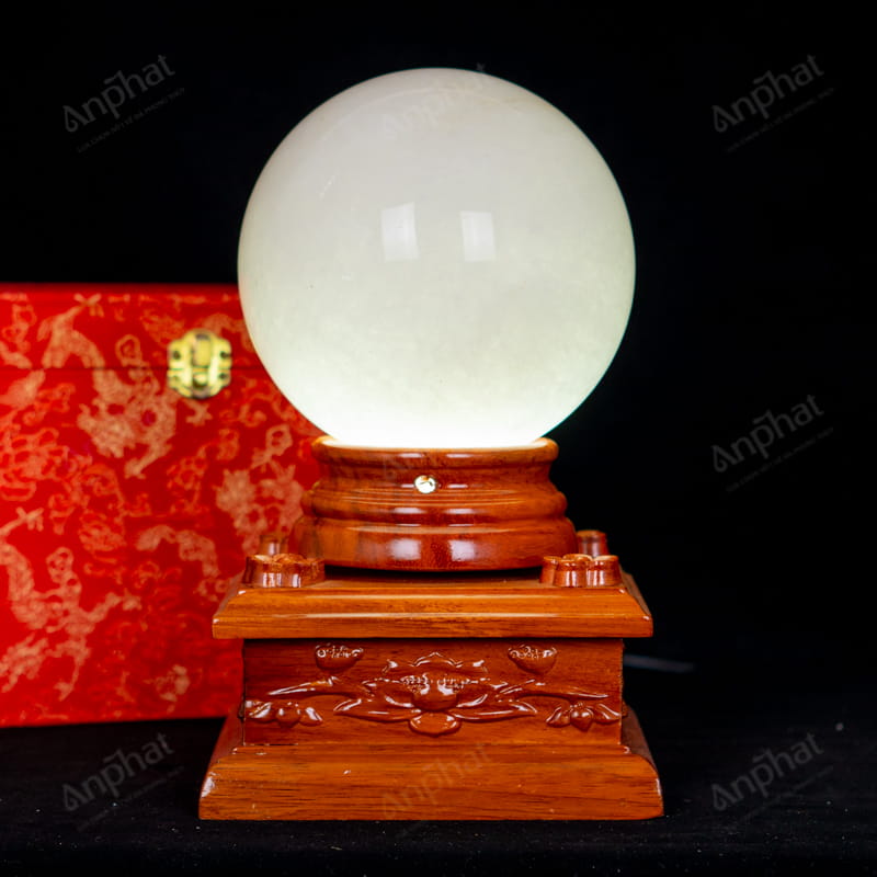 Quả Cầu Thạch Anh Trắng Dừa 1A 4,86kg 011-0881A-4,86